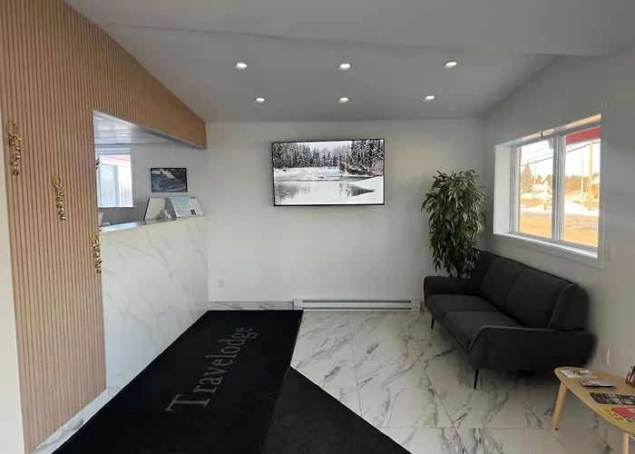 Travelodge By Wyndham Drummondville